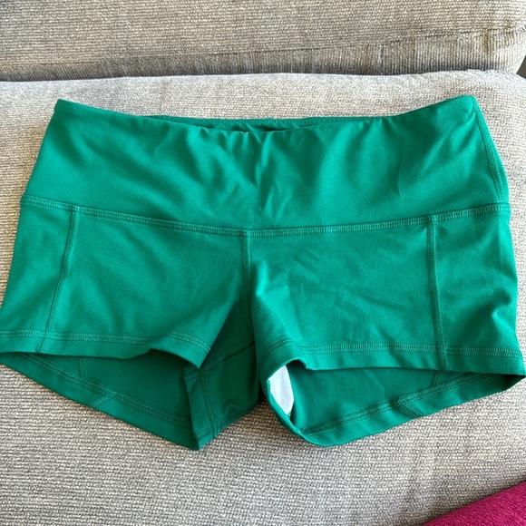 Fleo LRC size medium emerald green.  Excellent used condition - Picture 1 of 3